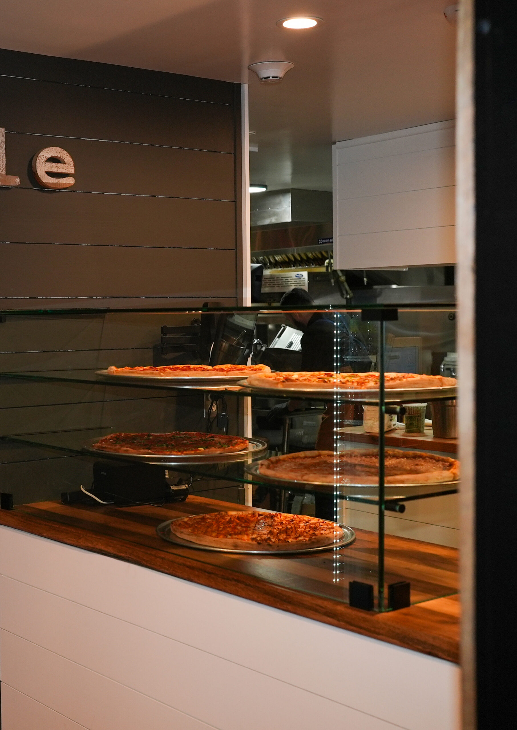 Locales Takeout Area Locales Takeout Area